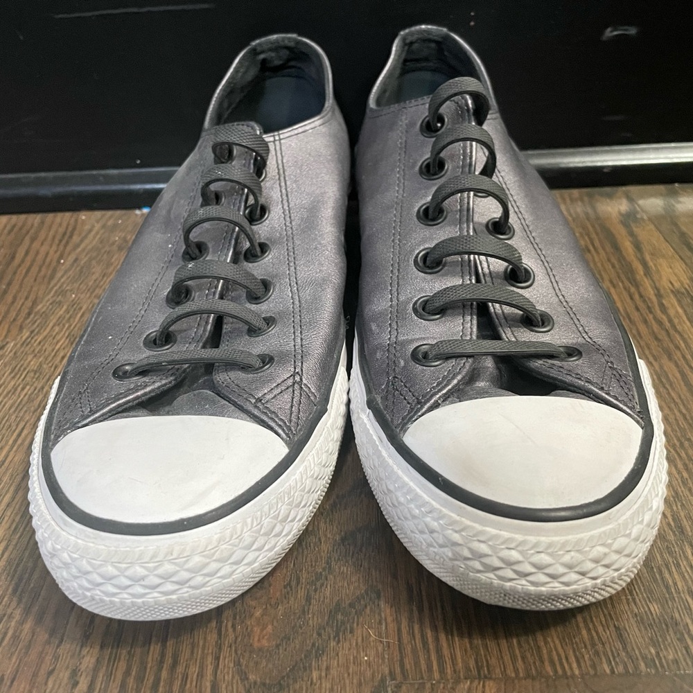 Converse mens size 8